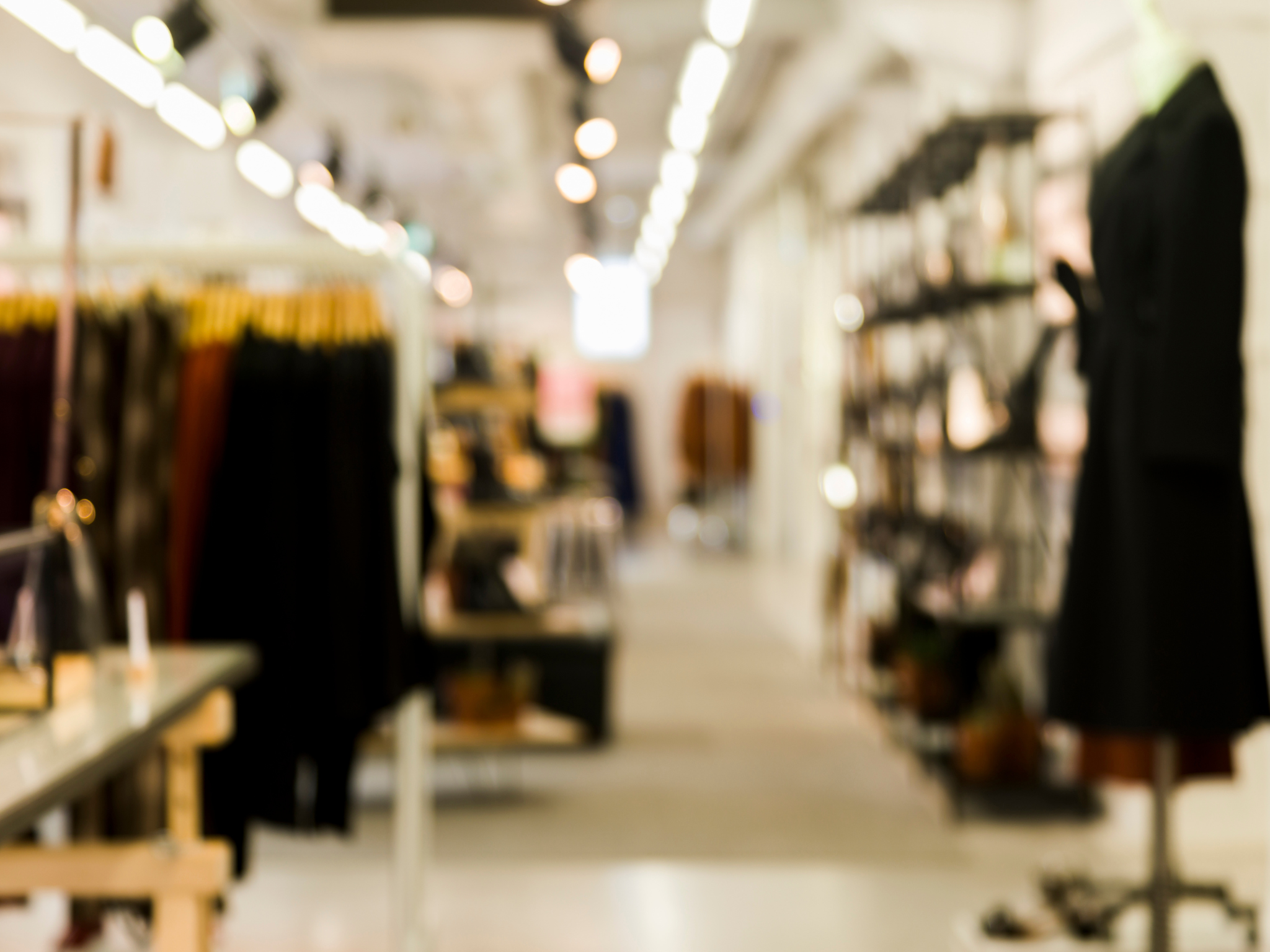 LOCAL DE INDUMENTARIA