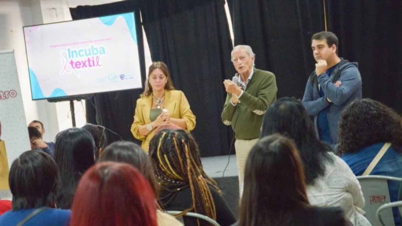 EL PARTIDO DE LA COSTA LANZA EL PROGRAMA INCUBA TEXTIL PARA PROMOVER LA PRODUCCION TEXTIL LOCAL