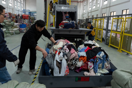 MAQUINA CON INTELIGENCIA ARTIFICIAL PARA CLASIFICAR ROPA DE RECICLAJE