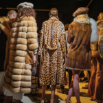 VISA DEJA DE PATROCINAR A LA SEMANA DE LA MODA EN MILAN POR EL USO DE PIELES