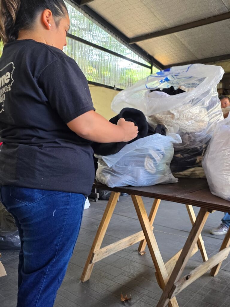 BANCO TEXTIL SOLIDARIO EN PILAR