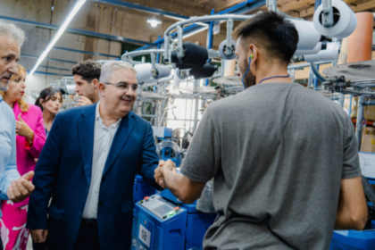 CATAMARCA DESTINA AYUDA MILLONARIA PARA CONSERVAR EL EMPLEO TEXTIL EN EL MARCO DE LA EMERGENCIA TEXTIL