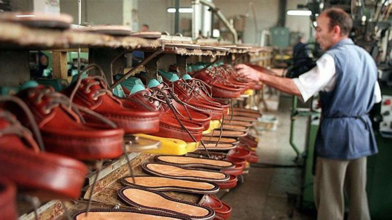 EL DUEÑO DE KIOSHI ADVIERTE SOBRE LA CRISIS EN LA INDUSTRIA DEL CALZADO EN ARGENTINA