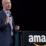 JEFF BEZOS EL DUEÑO DE AMAZON INVIERTE MILLONES EN LA SOSTENIBILIDAD DE LA INDUSTRIA TEXTIL Y MODA