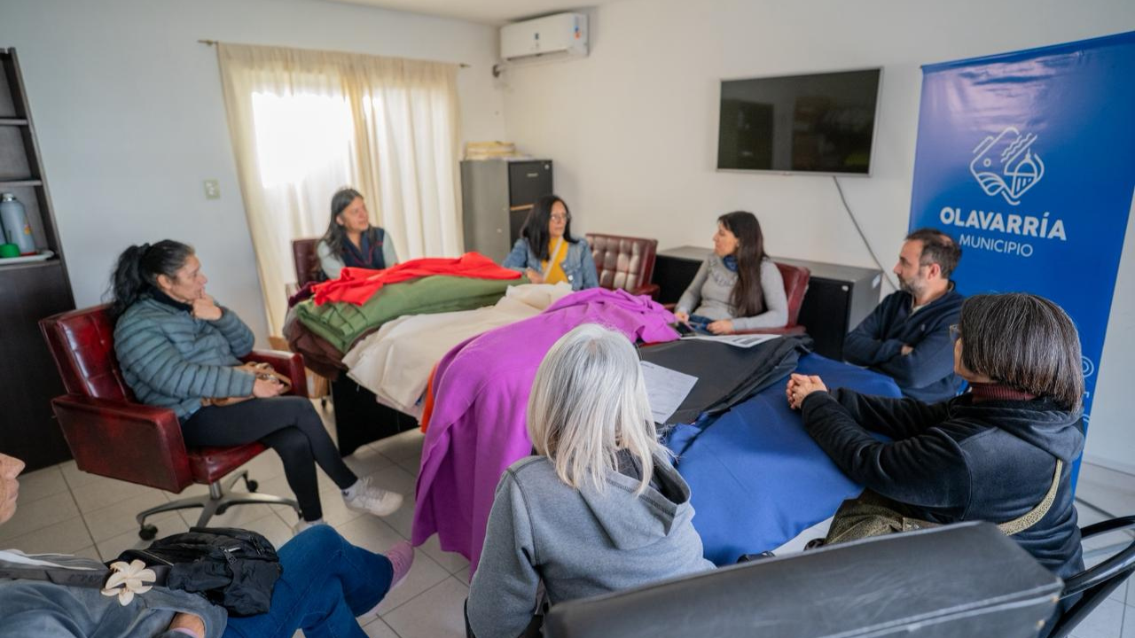 REALIZAN COMPRAS COLECTIVAS DE TELAS PARA FORTALECER LOS EMPRENDIMIENTOS PRODUCTIVOS TEXTILES EN OLAVARRIA