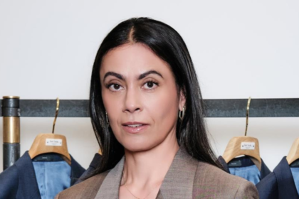 Zia Zareem-Slade ES LA NUEVA DIRECTORA DE PAUL SMITH