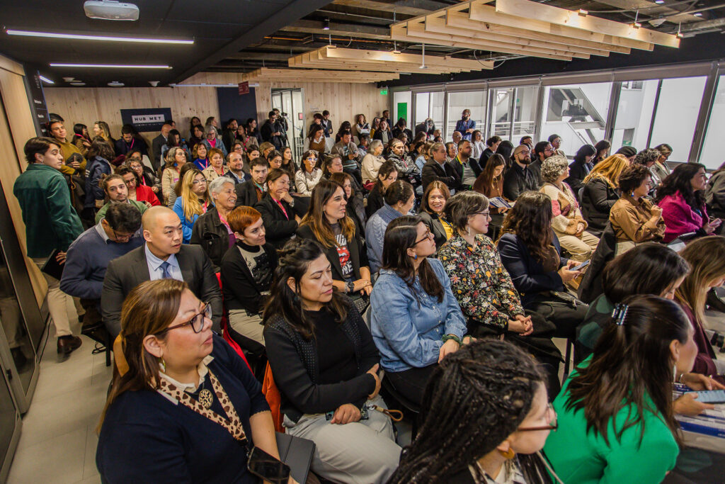 CORDOBA LLEVA SU MODELO DE ECONOMIA CIRCULAR TEXTIL A UN ENCUENTRO GLOBAL DE SUSTENTABILIDAD EN CHILE