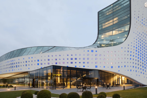 DURST GROUP INVIERTE 20 MILLONES DE EUROS PARA CREAR UN POLO DE IMPRESION TEXTIL DIGITAL EN ITALIA