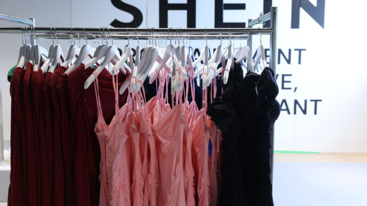 SHEIN RECIBE UNA MULTA MILLONARIA EN FRANCIA POR INCUMPLIMIENTO EN TRANSPARENCIA Y TRAZABILIDAD AL CONSUMIDOR