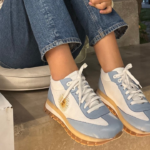 UNA EMPRESA FAMILIAR ARGENTINA DE MAS DE 100 AÑOS CREA UNAS ZAPATILLAS MUNDIALISTAS Y EXPORTA A ESTADOS UNIDOS AUSTRALIA Y EUROPA