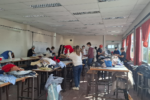 Exitosa jornada solidaria de la FAUD confeccionaron abrigo para personas en situación de calle