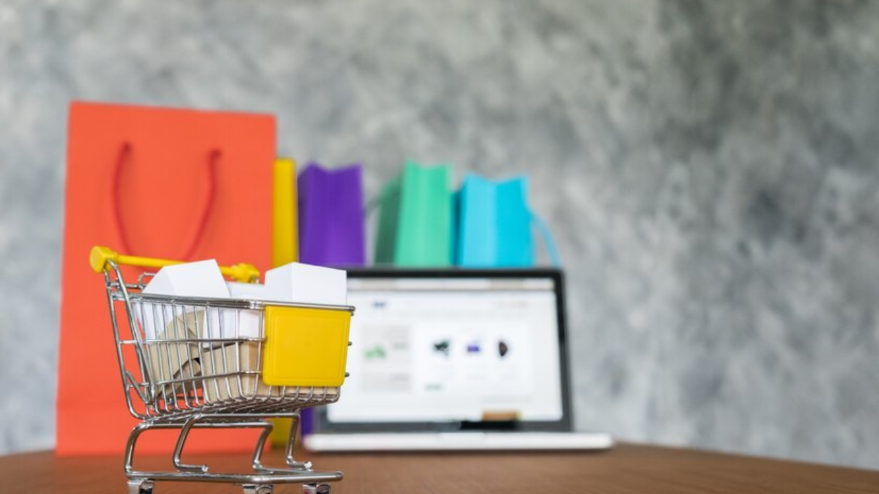 Crecen las compras online en el exterior y plantean nuevos desafíos para la industria textil argentina