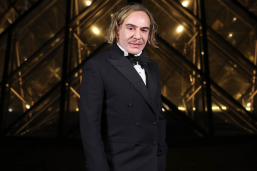 Met Gala 2027 el homenaje a John Galliano genera polรฉmica en la industria de la moda