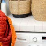 Cómo lavar los abrigos de invierno según el tipo de tela y evitar que se dañen