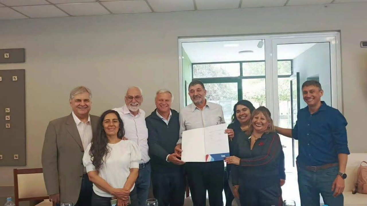Doce cooperativas se unen en una nueva Federación Textil y Marroquinera de Córdoba