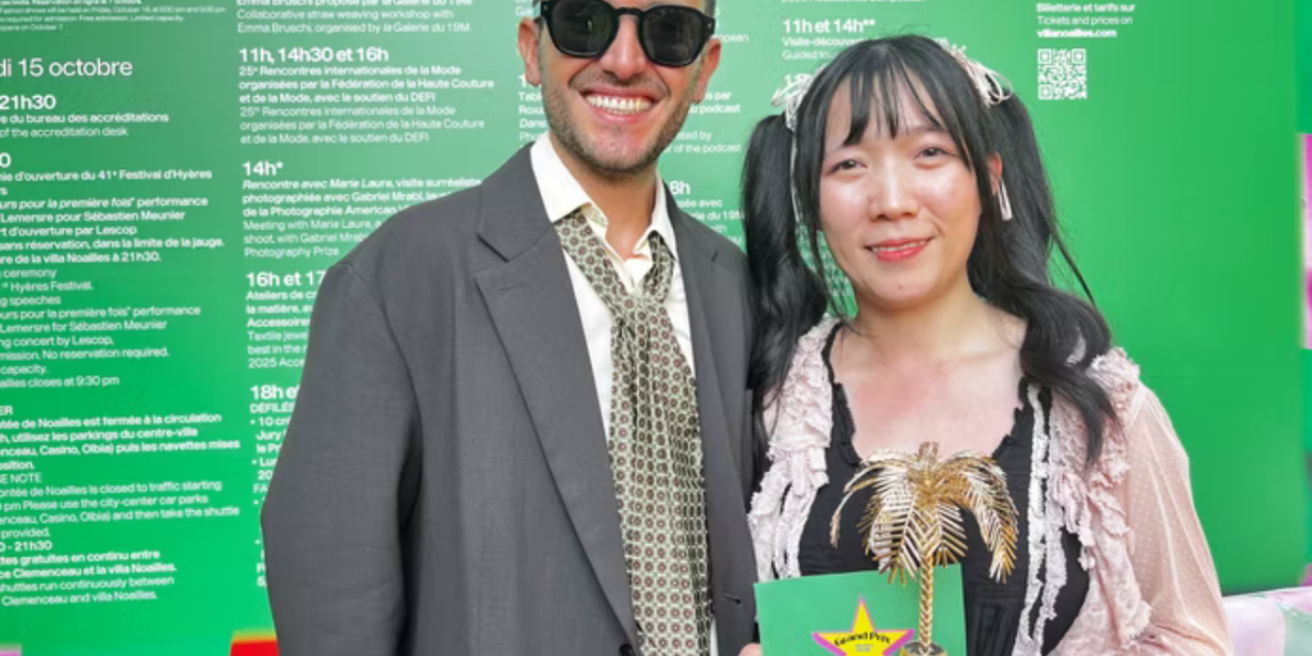 La diseñadora china Yui Chen gana el Gran Premio del Jurado de Moda del Festival de Hyères con una colección experimental