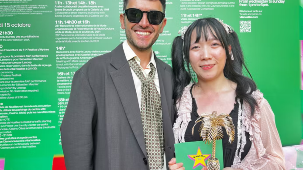 La diseñadora china Yui Chen gana el Gran Premio del Jurado de Moda del Festival de Hyères con una colección experimental