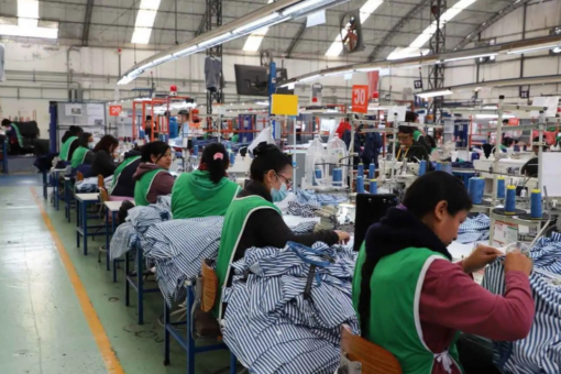 Perú declara en emergencia al sector textil y confecciones por 120 días